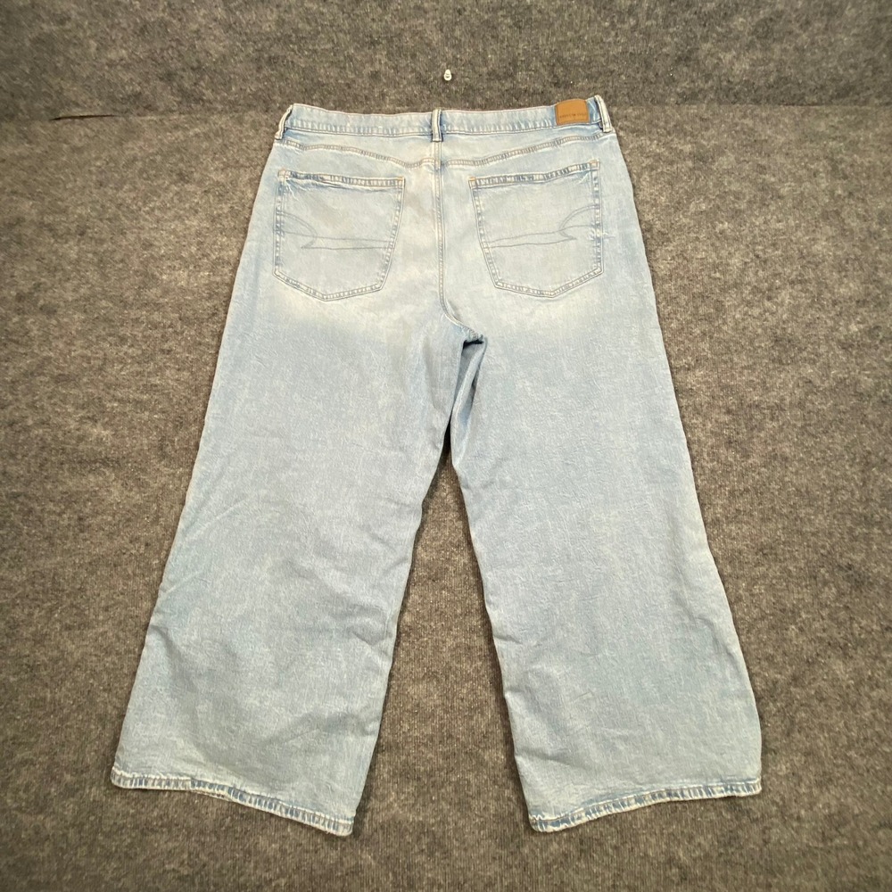 American Eagle Low-Rise Ultra Wide Leg Jeans Light Wash Strigid Size 18 Regular